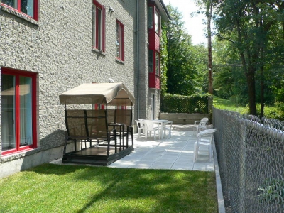 residences-personnes-agees-manoir-de-la-riviere-terrasse-4-grande